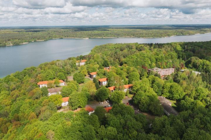 Budget Seezeit-Resort Am Werbellinsee Altenhof  Exteriör bild